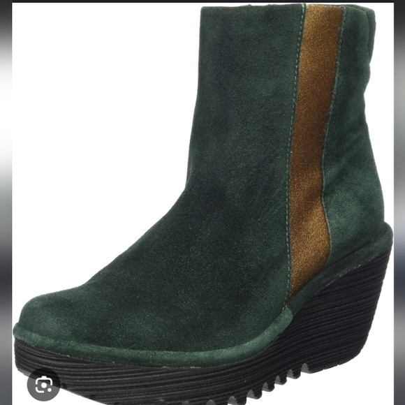 Fly London Shoes - Fly London Women's Green and Gold Ankle Boot Size 39W.9.5like New.